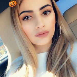 Meet your Posher, Brianna